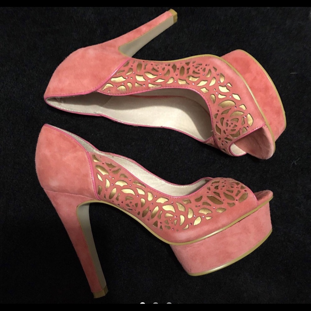 Kurt Geiger Pink heels
